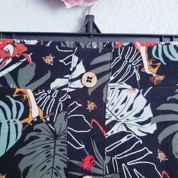 Disney X Her Universe Lion King Timon and Pumbaa Skirt - Picture 4 of 7
